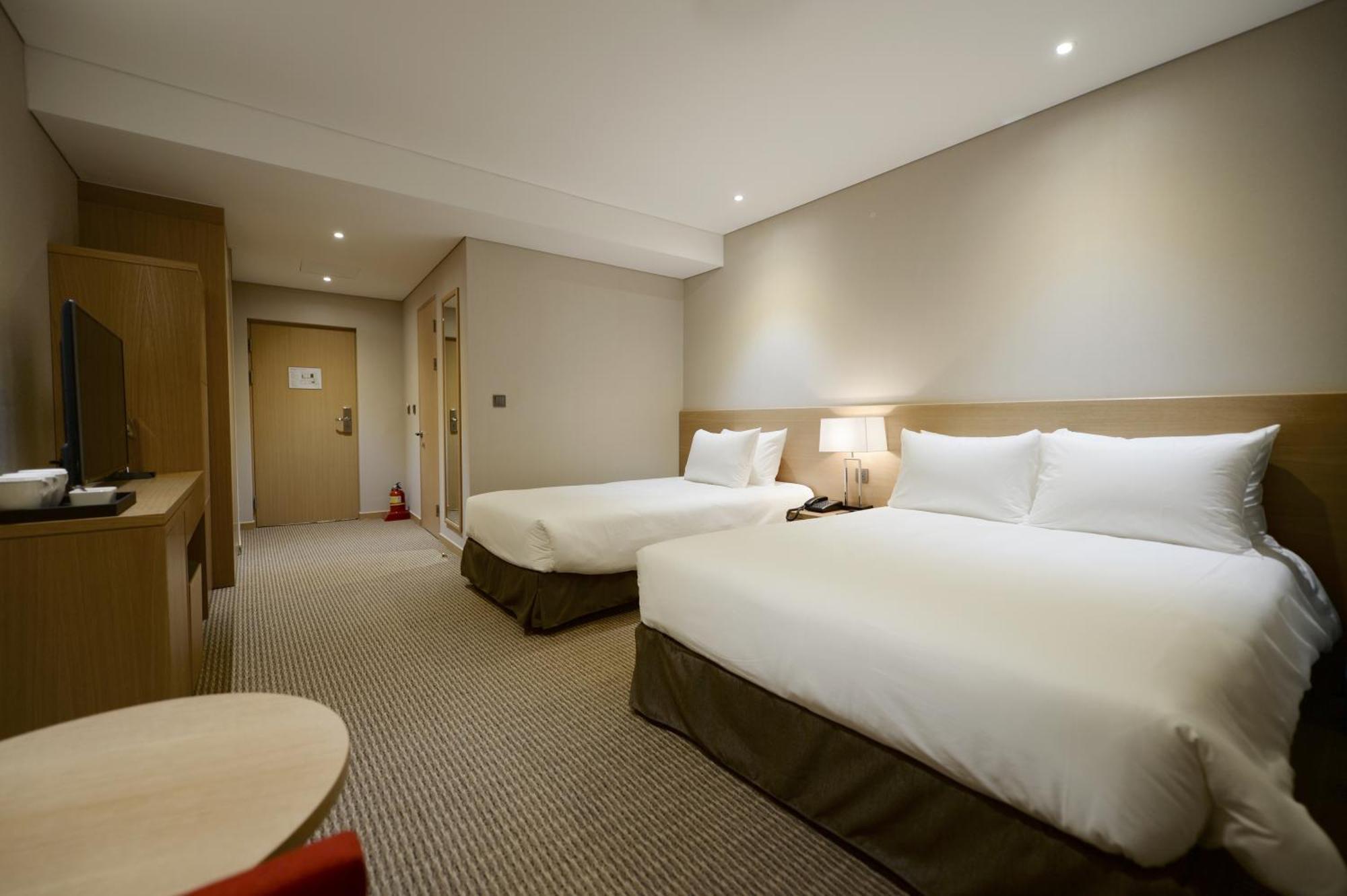 Hotel New Oriental Myeongdong Seoul Ruang foto
