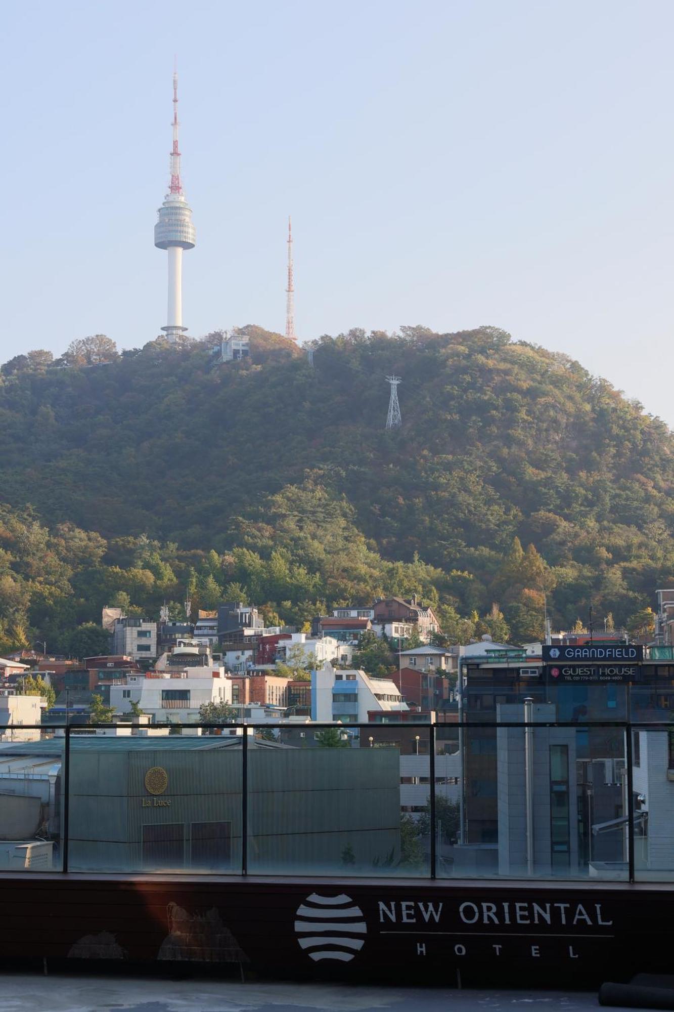 Hotel New Oriental Myeongdong Seoul Bagian luar foto